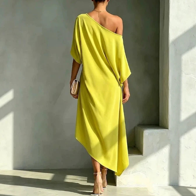 Camille | Robe Asymétrique Élégante