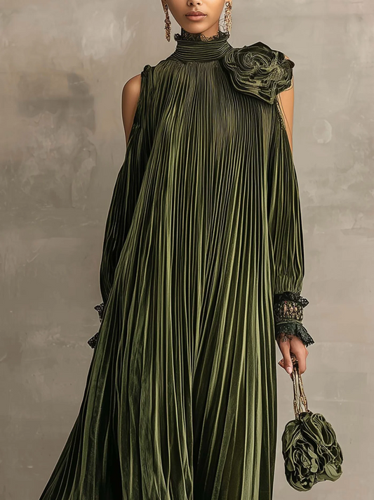 Olympe | Robe Longue Plissée Vert Olive à Détail Floral à l'Épaule