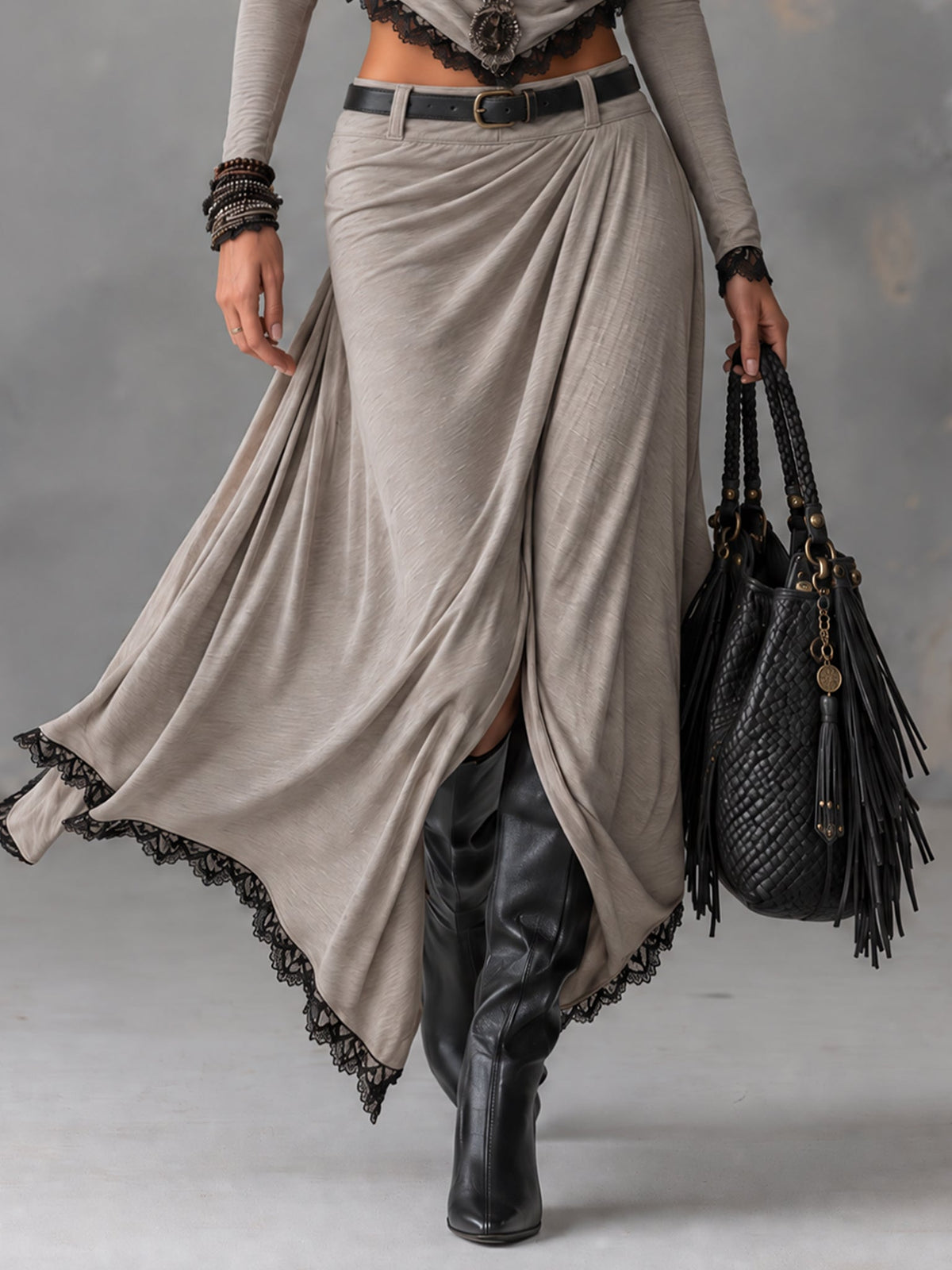 Gersende - Ensemble Gris à Dentelle et Jupe Fendue