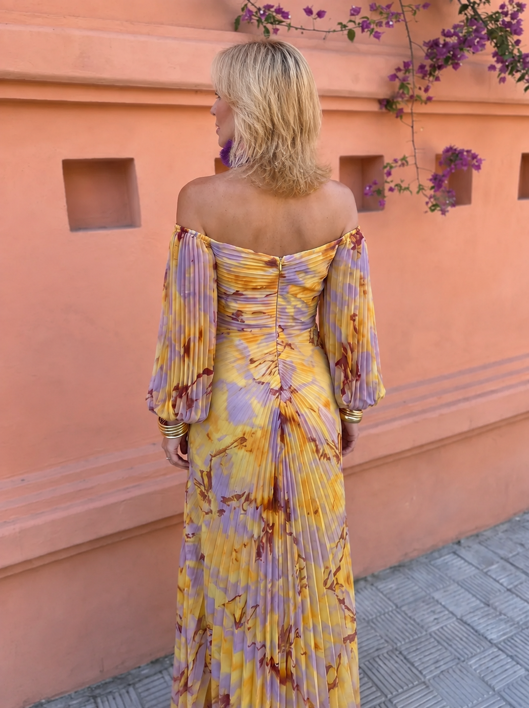 Éloane - Robe Longue Fleurie à Décolleté Plongeant