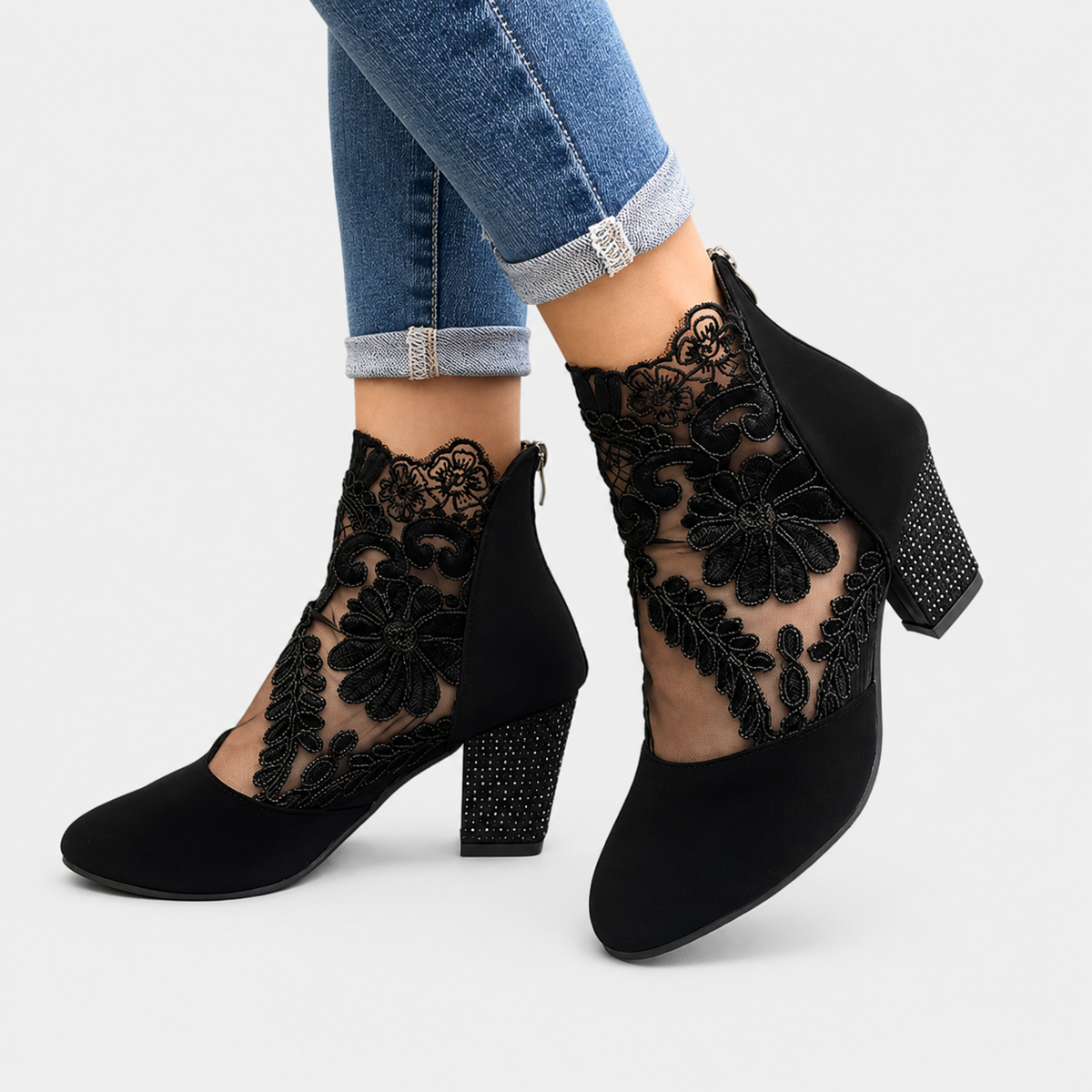 Lynora | Talons Orthopédiques