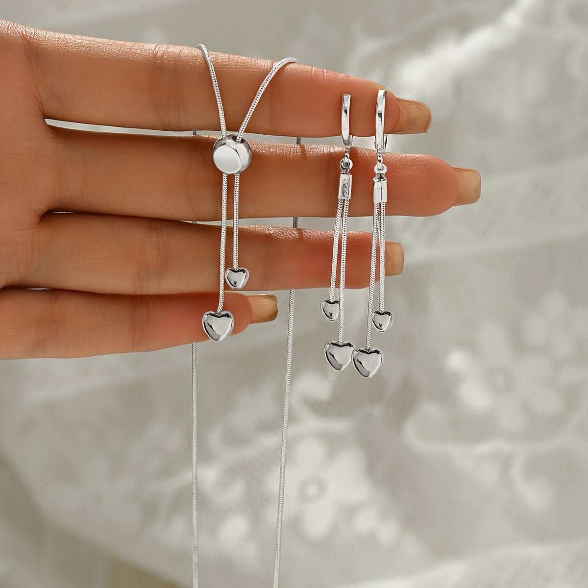Rosalie™ | Set Collier Pendentif Cœur Ajustable & Boucles d'Oreilles