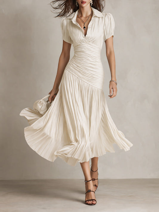 Adriana | Robe midi satinée à rayures rétro