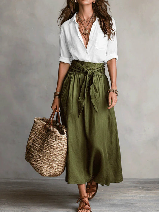 Vera – Ensemble Deux Pièces : T-shirt Noir et Jupe Midi Vert Olive