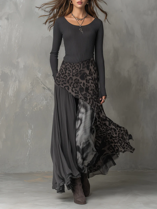 Gabrielle | Robe Maxi Grise à Rayures et Imprimé Léopard, Ourlet Asymétrique