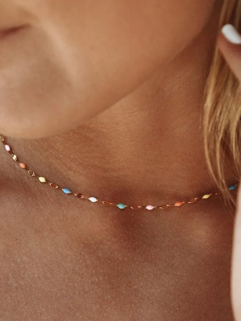 Honor | Fin emaljchoker, guld