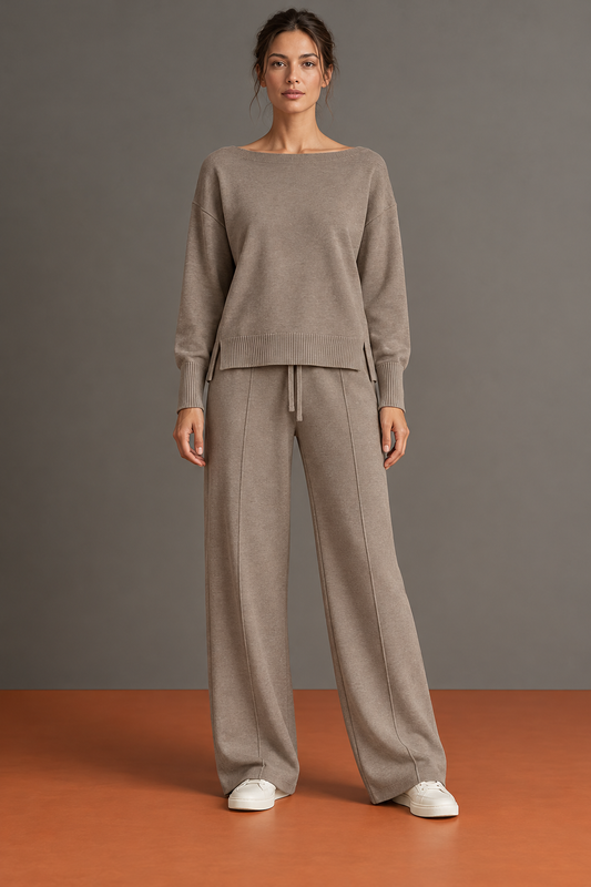 Émilie - Ensemble Ample à Encolure Bateau et Couture Centrale