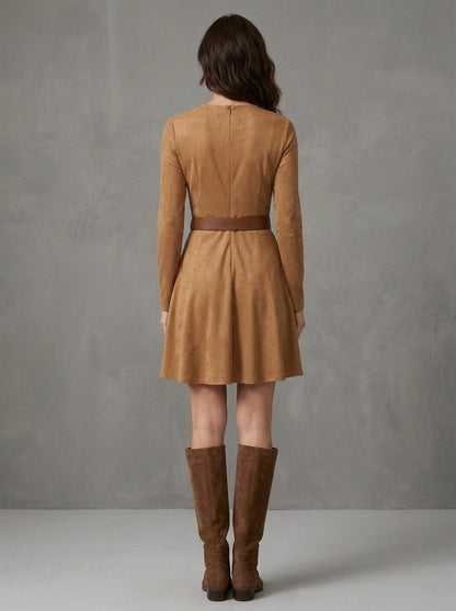 Rosita - Robe Courte Effet Daim avec Ceinture et Jupe Patineuse, Camel — photo 2