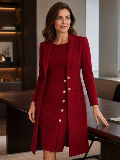 Adélaïde - Ensemble Blazer Long et Robe Sans Manches à Boutons Dorés
