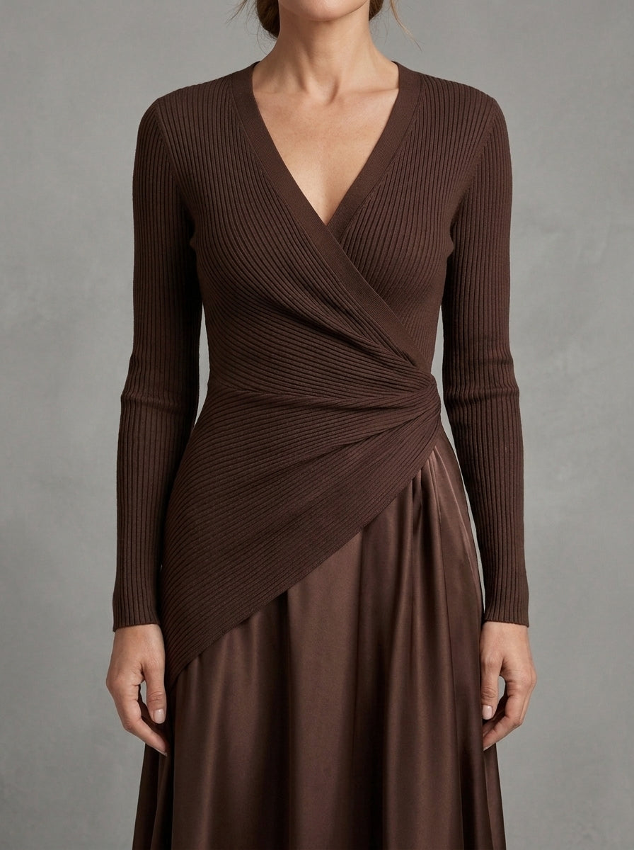 Vitalba - Robe Longue Portefeuille à Corsage Côtelé et Jupe en Satin, Chocolat — photo 3